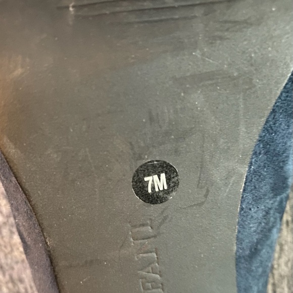 Heels - Picture 7 of 7